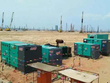 房山柴油发电机组干式空气滤清器的维护成本高吗？