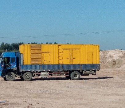 房山海拔3000m以上地区的变压器外绝缘距离应如何确定？