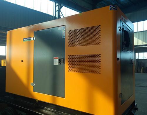 房山汽油发电机组电瓶电解液的密度应该保持在什么范围？