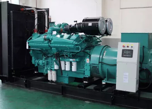 房山发电机如何选择合适的除垢剂来清洗水冷式机油散热器？